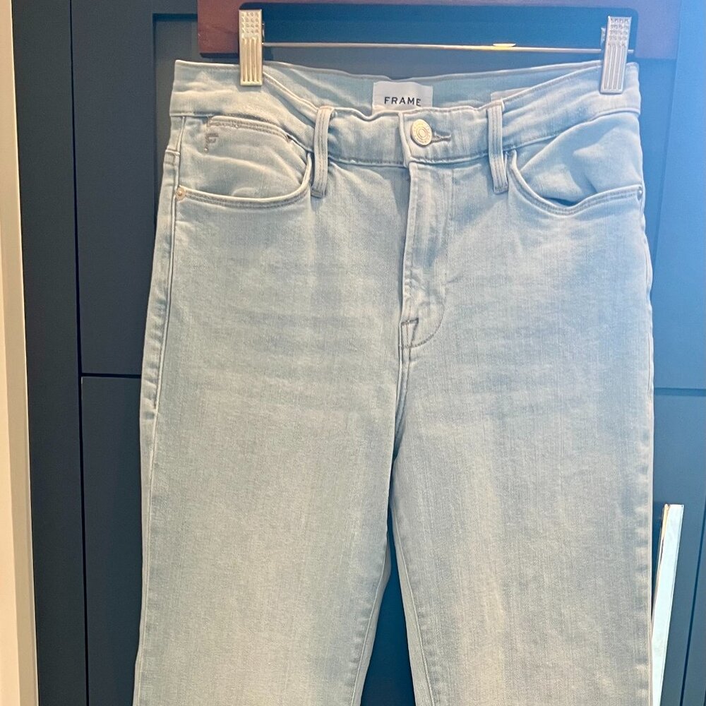 Frame Denim Le Easy Flare Raw Hem Size 28